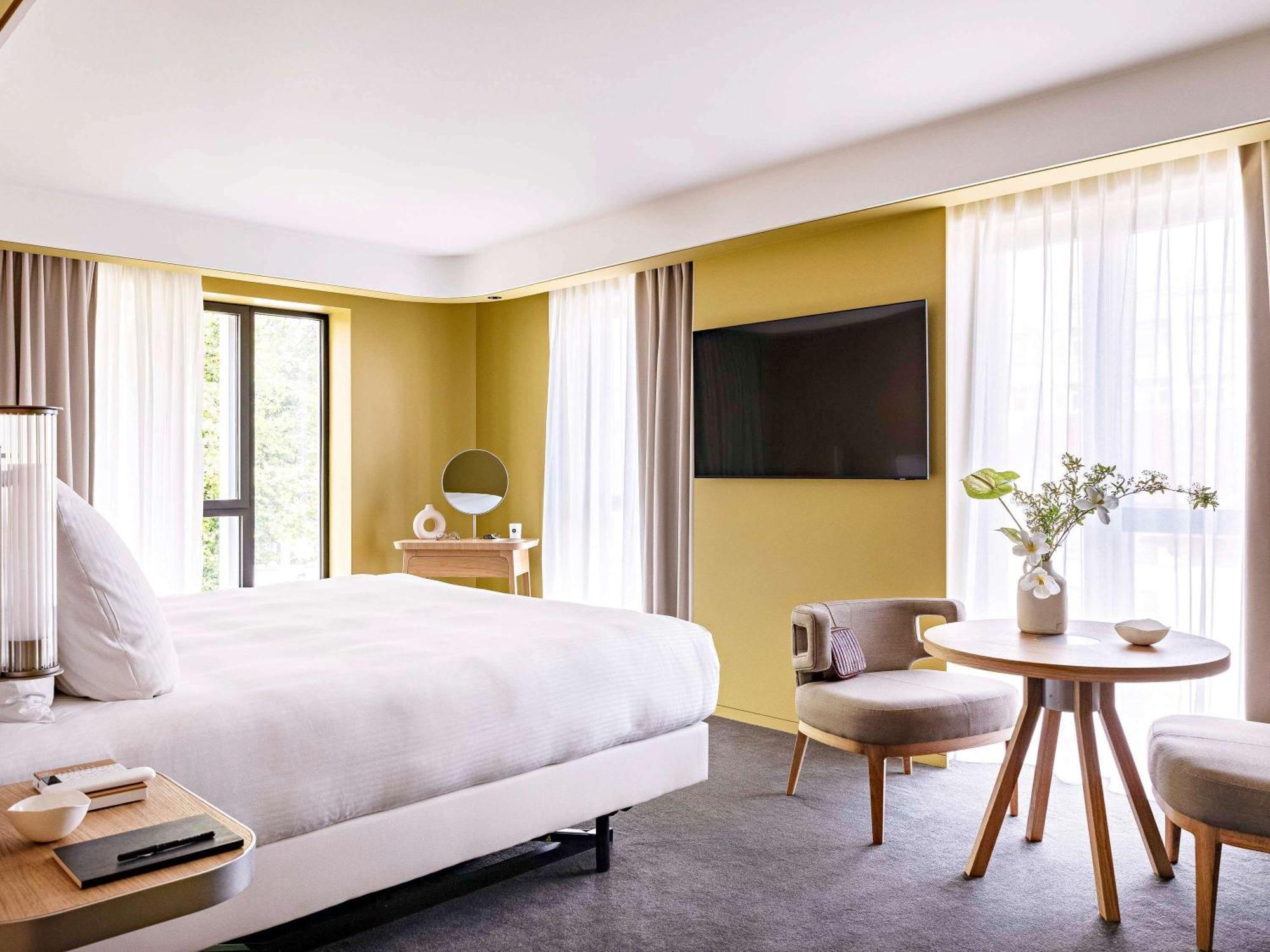 Domaine De La Reine Margot Paris-Issy - Mgallery Collection איסי-לה-מולינו מראה חיצוני תמונה